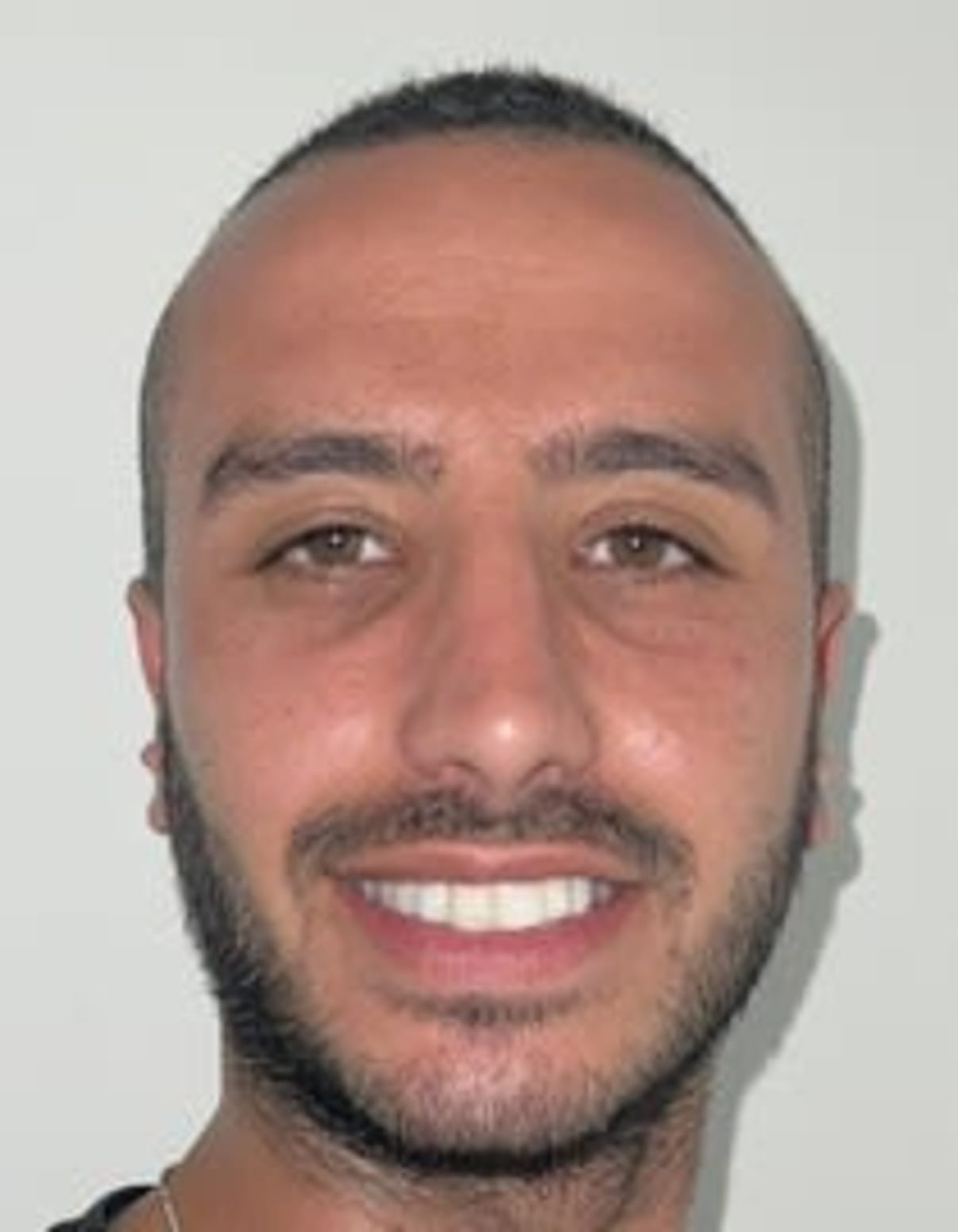 תמונת פורטרט של בעל המקצוע