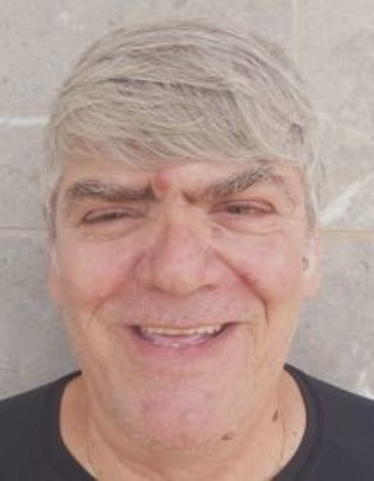 תמונת פורטרט של בעל המקצוע