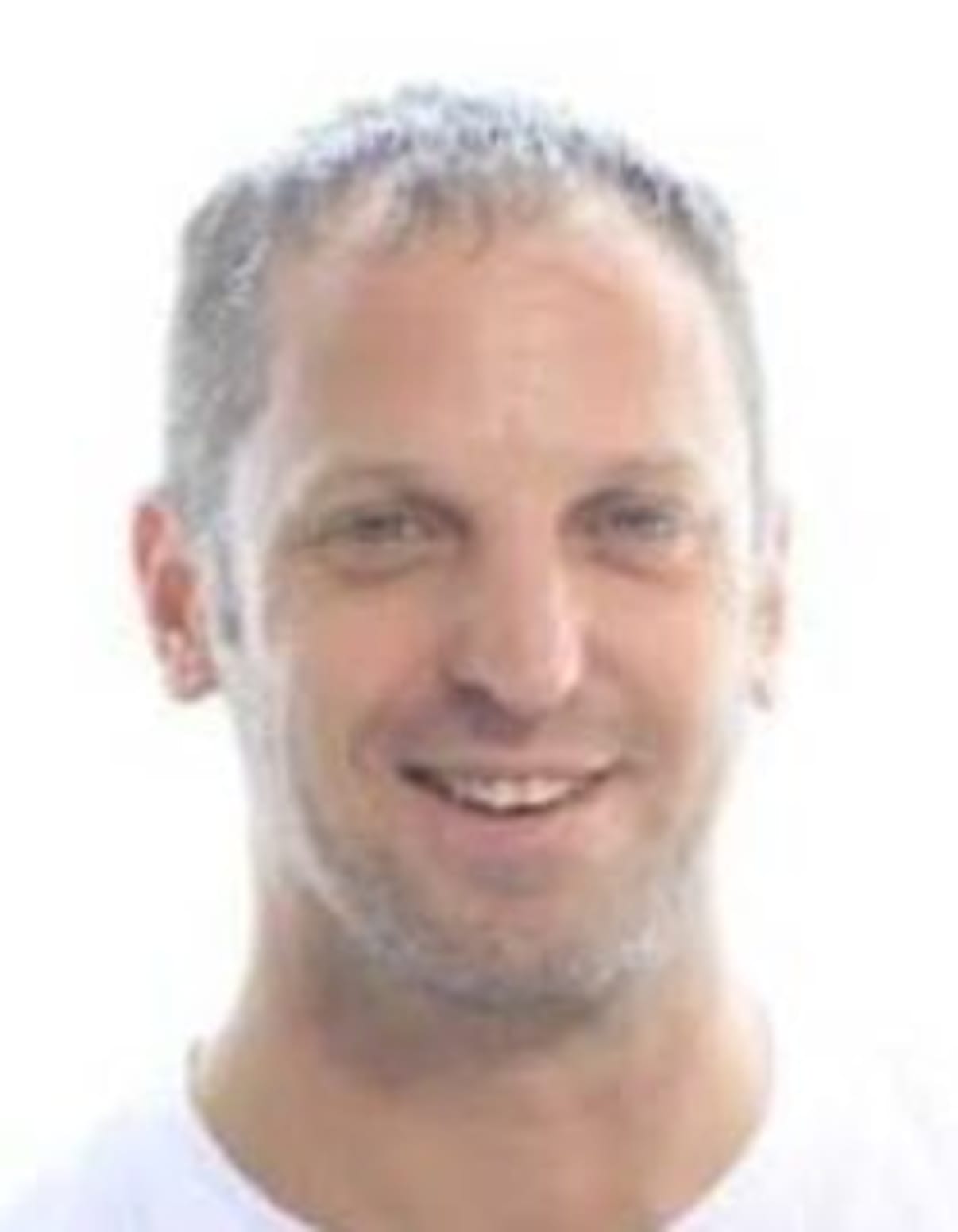 תמונת פורטרט של בעל המקצוע