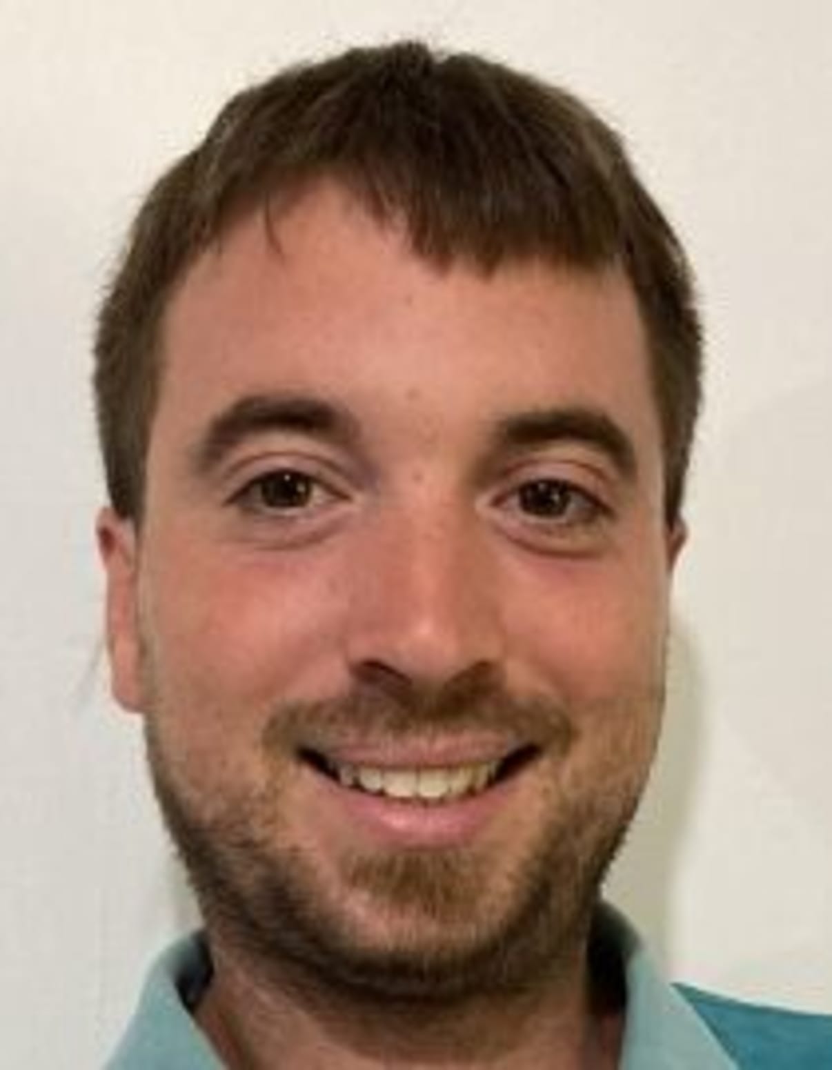 תמונת פורטרט של בעל המקצוע