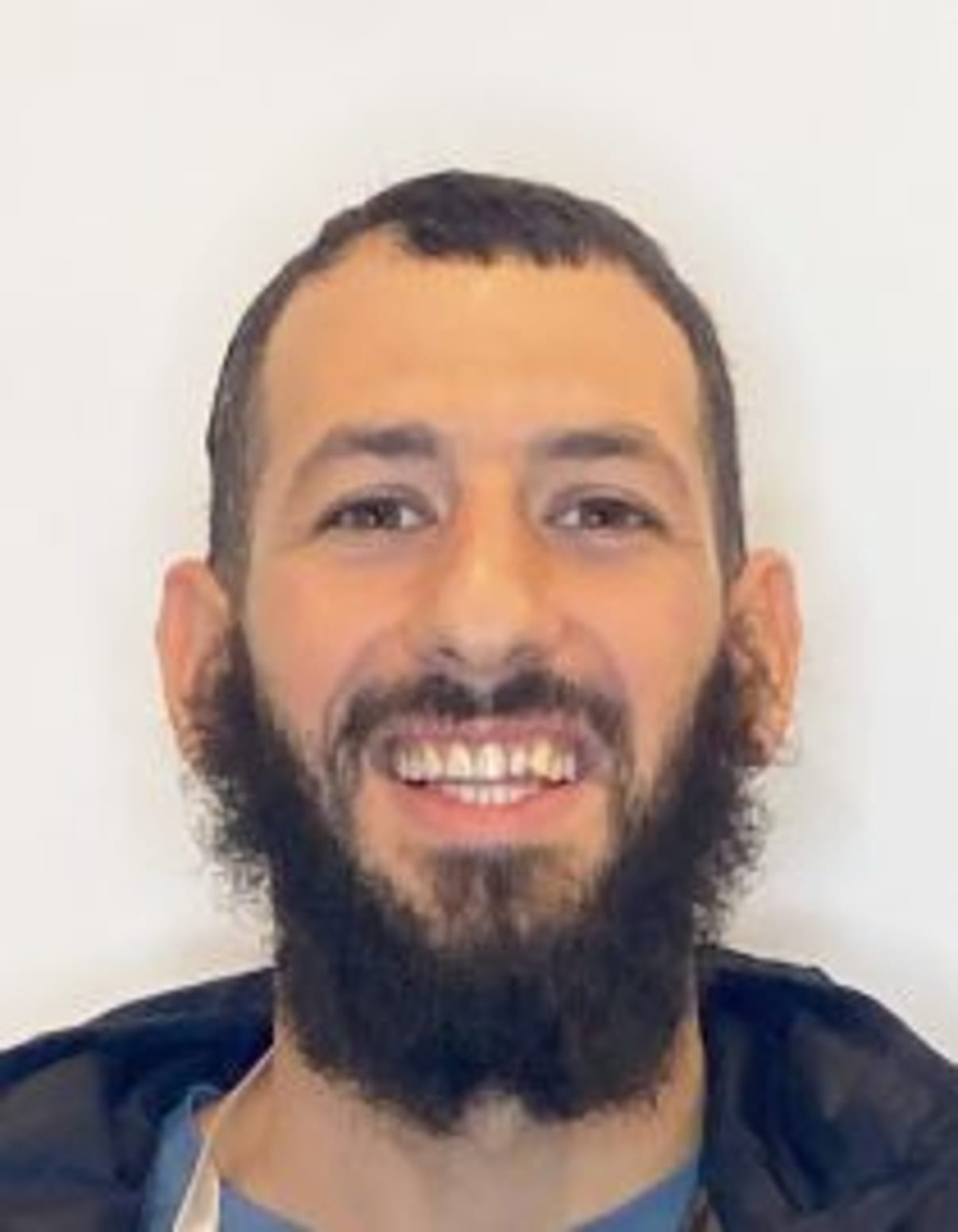 תמונת פורטרט של בעל המקצוע