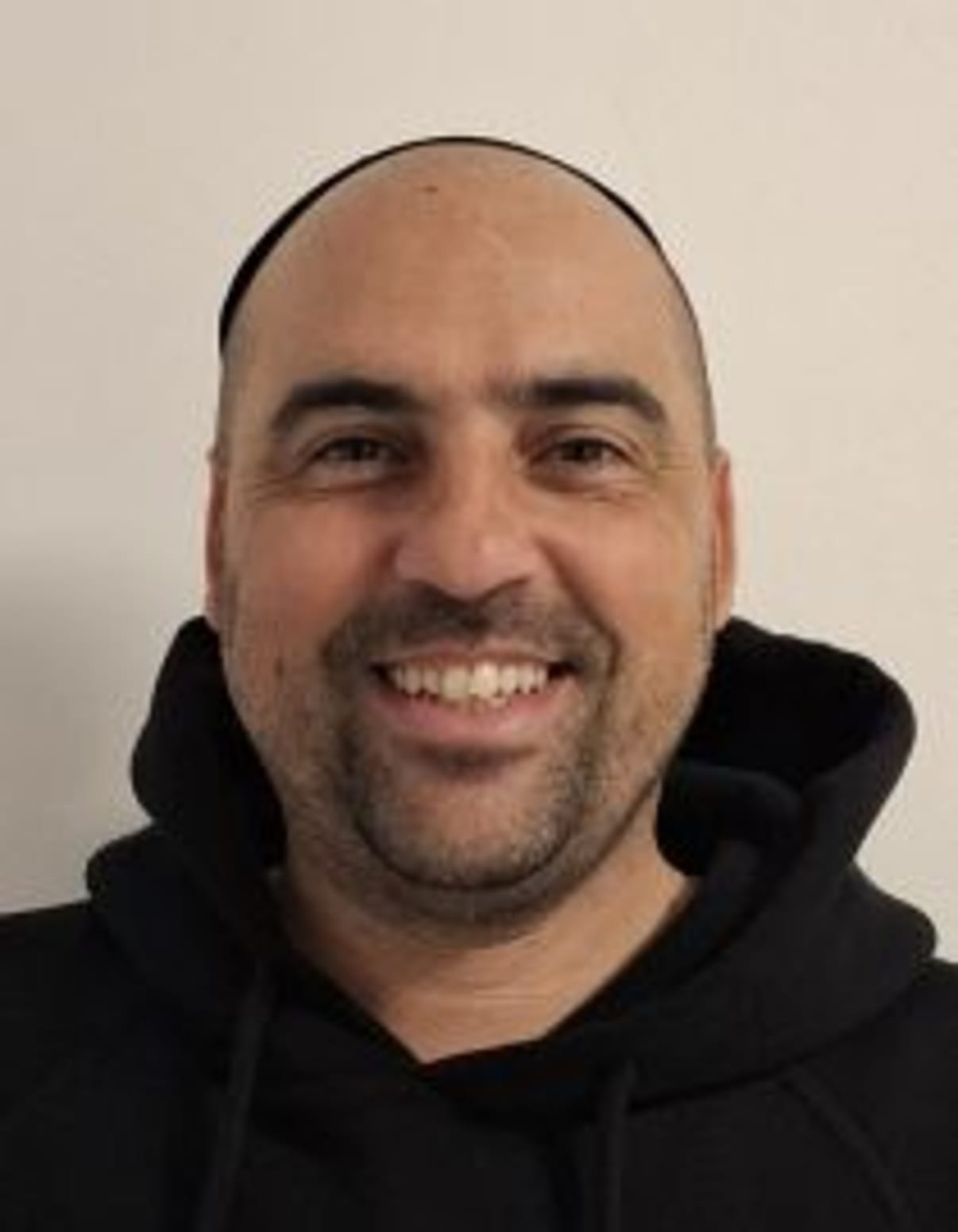 תמונת פורטרט של בעל המקצוע