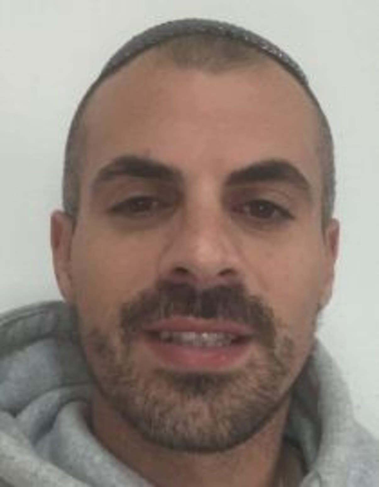 תמונת פורטרט של בעל המקצוע