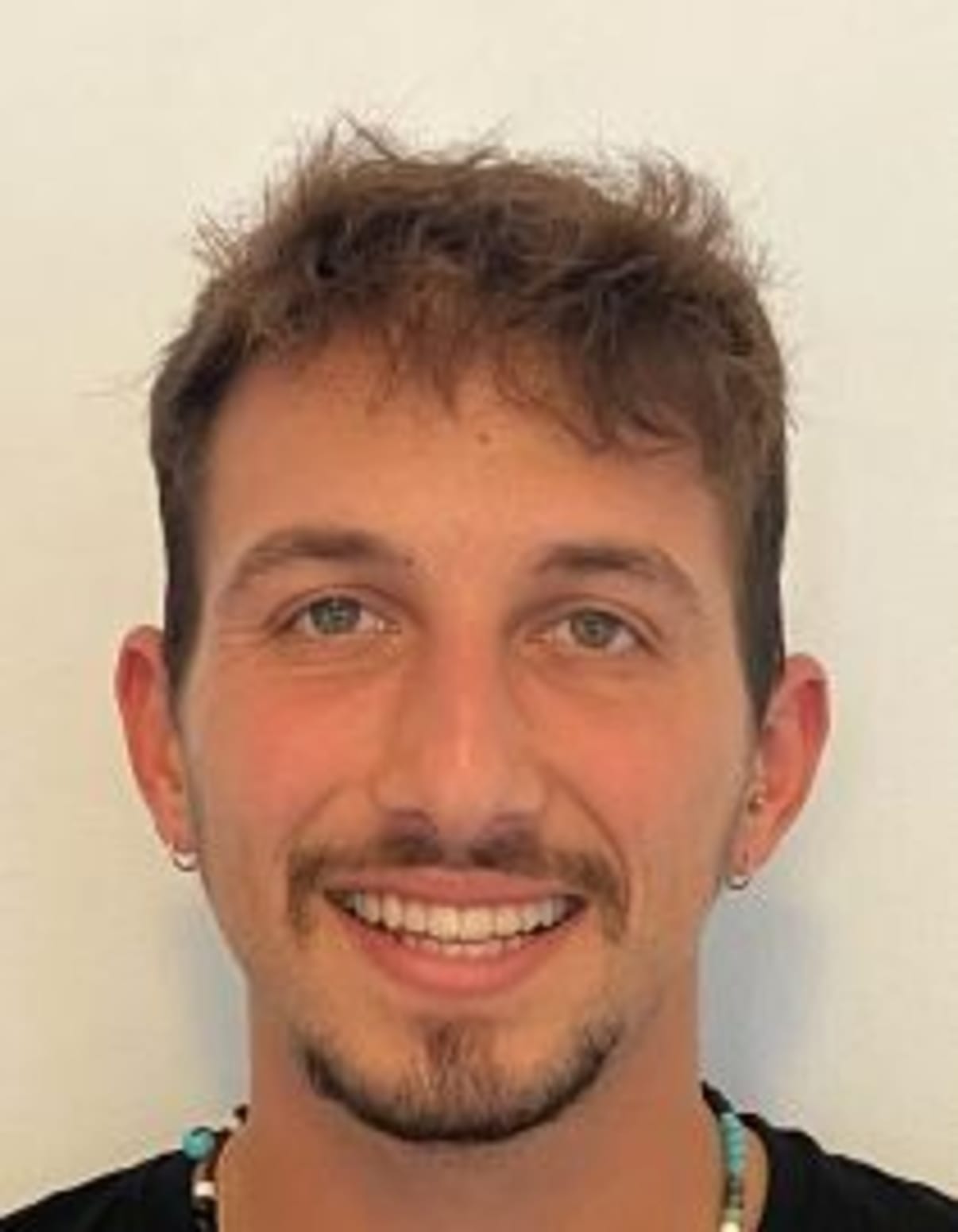 תמונת פורטרט של בעל המקצוע