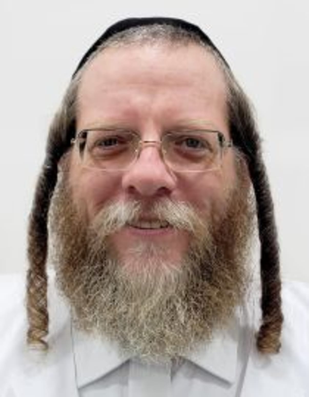 תמונת פורטרט של בעל המקצוע