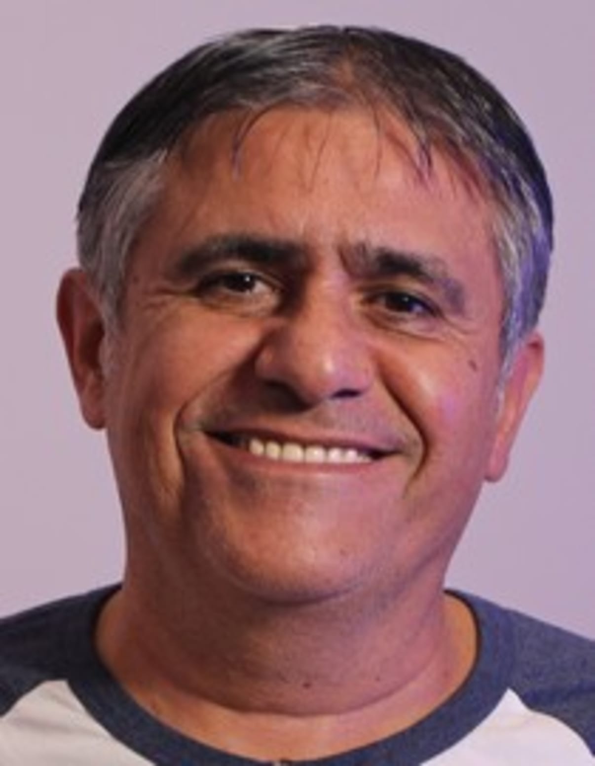 תמונת פורטרט של בעל המקצוע