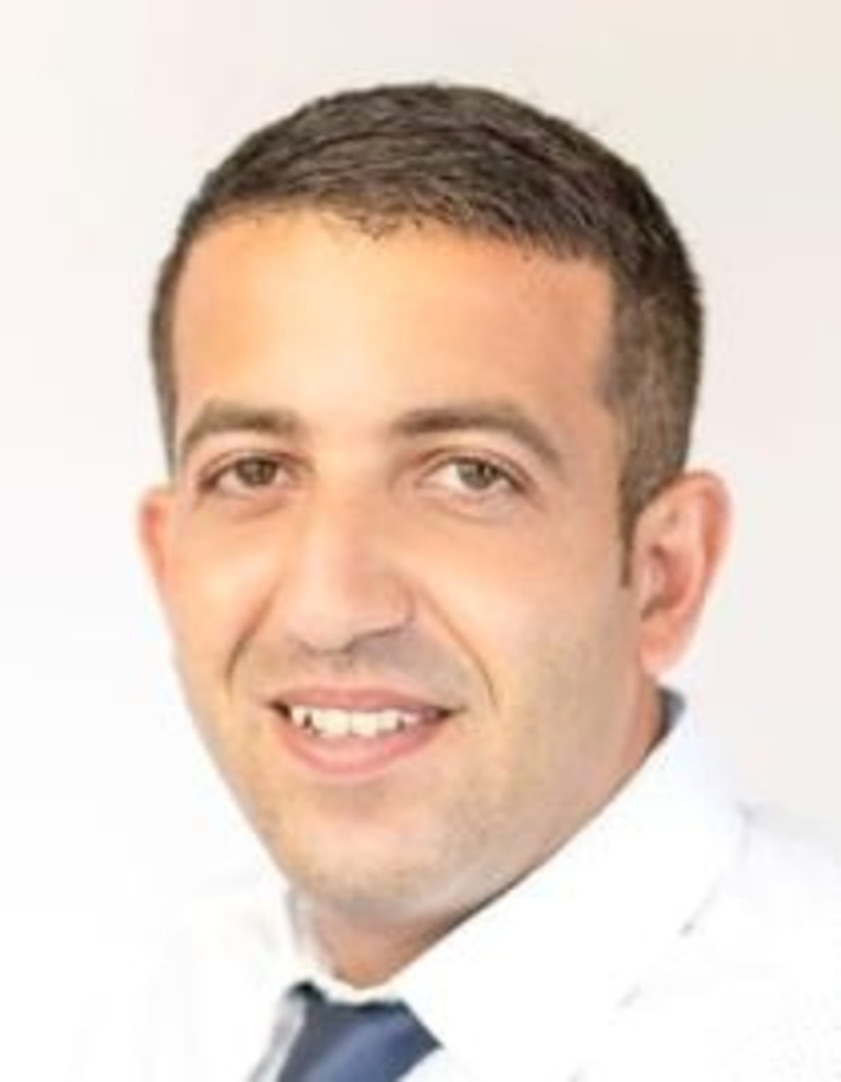 תמונת פורטרט של בעל המקצוע