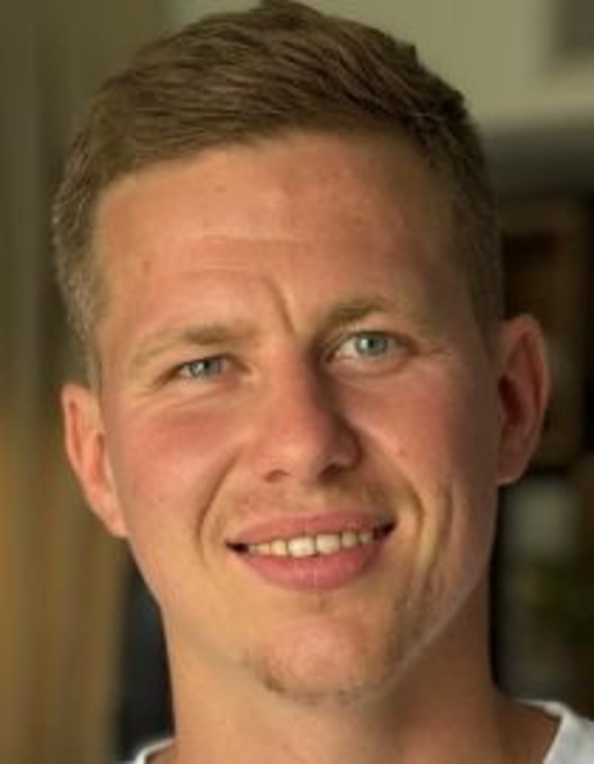 תמונת פורטרט של בעל המקצוע