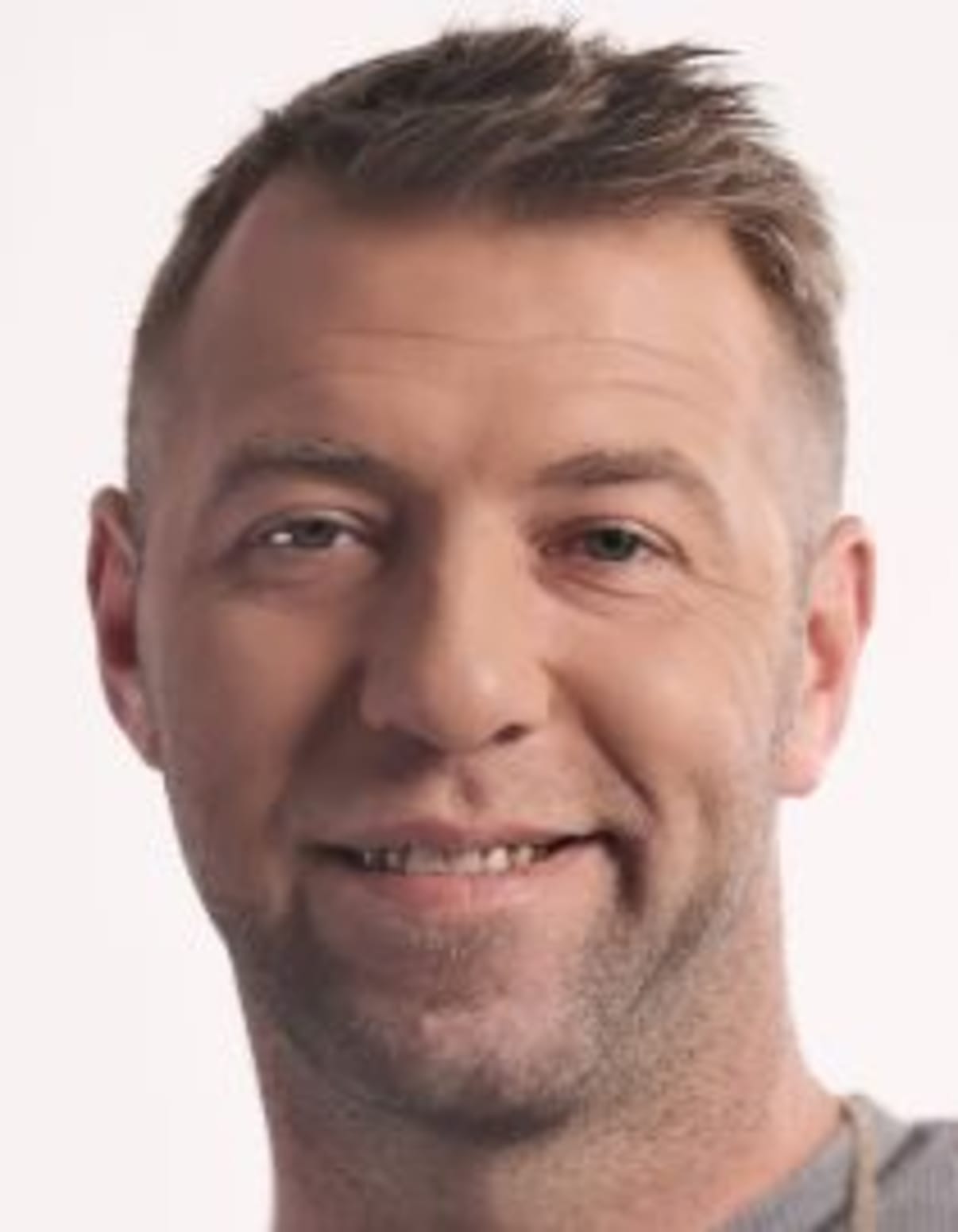 תמונת פורטרט של בעל המקצוע