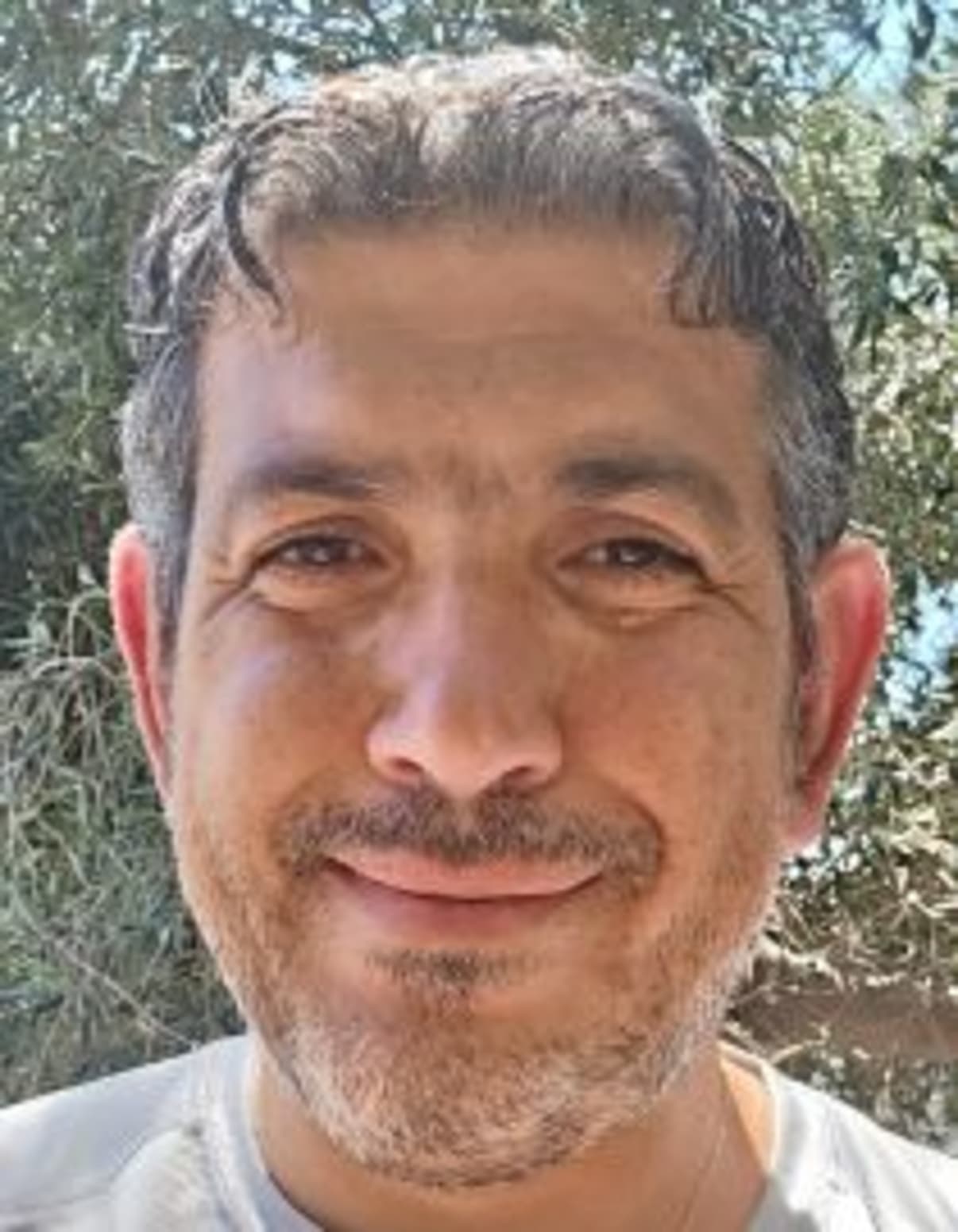 תמונת פורטרט של בעל המקצוע