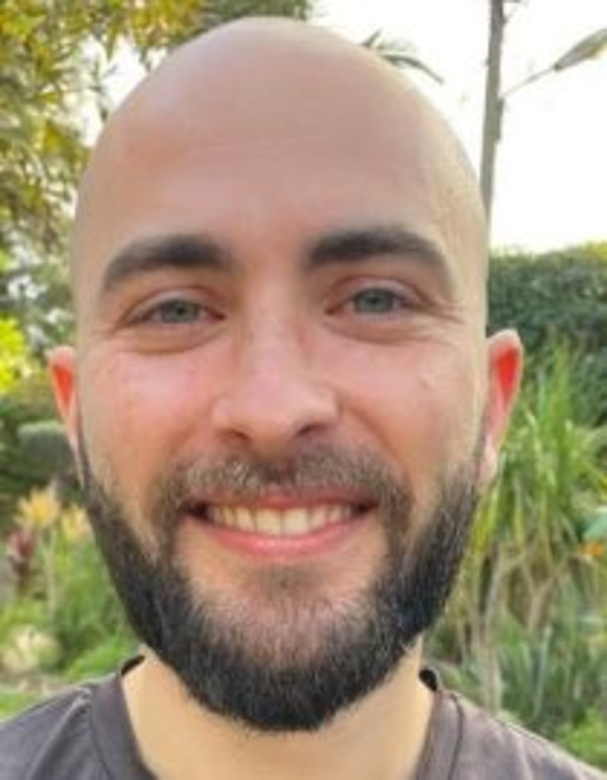 תמונת פורטרט של בעל המקצוע