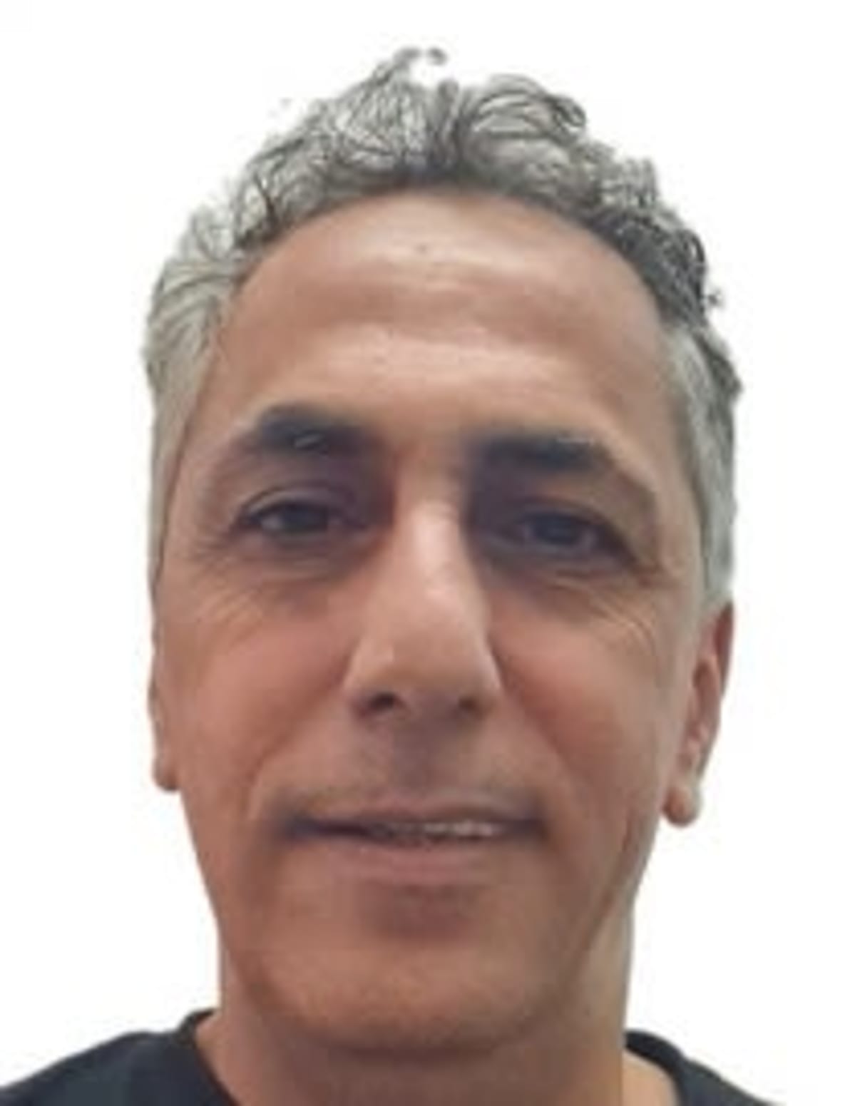 תמונת פורטרט של בעל המקצוע