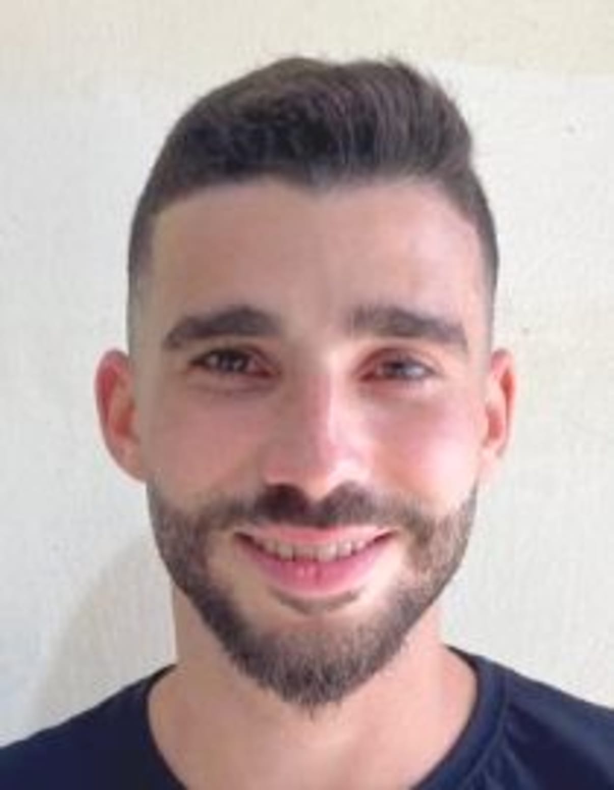 תמונת פורטרט של בעל המקצוע