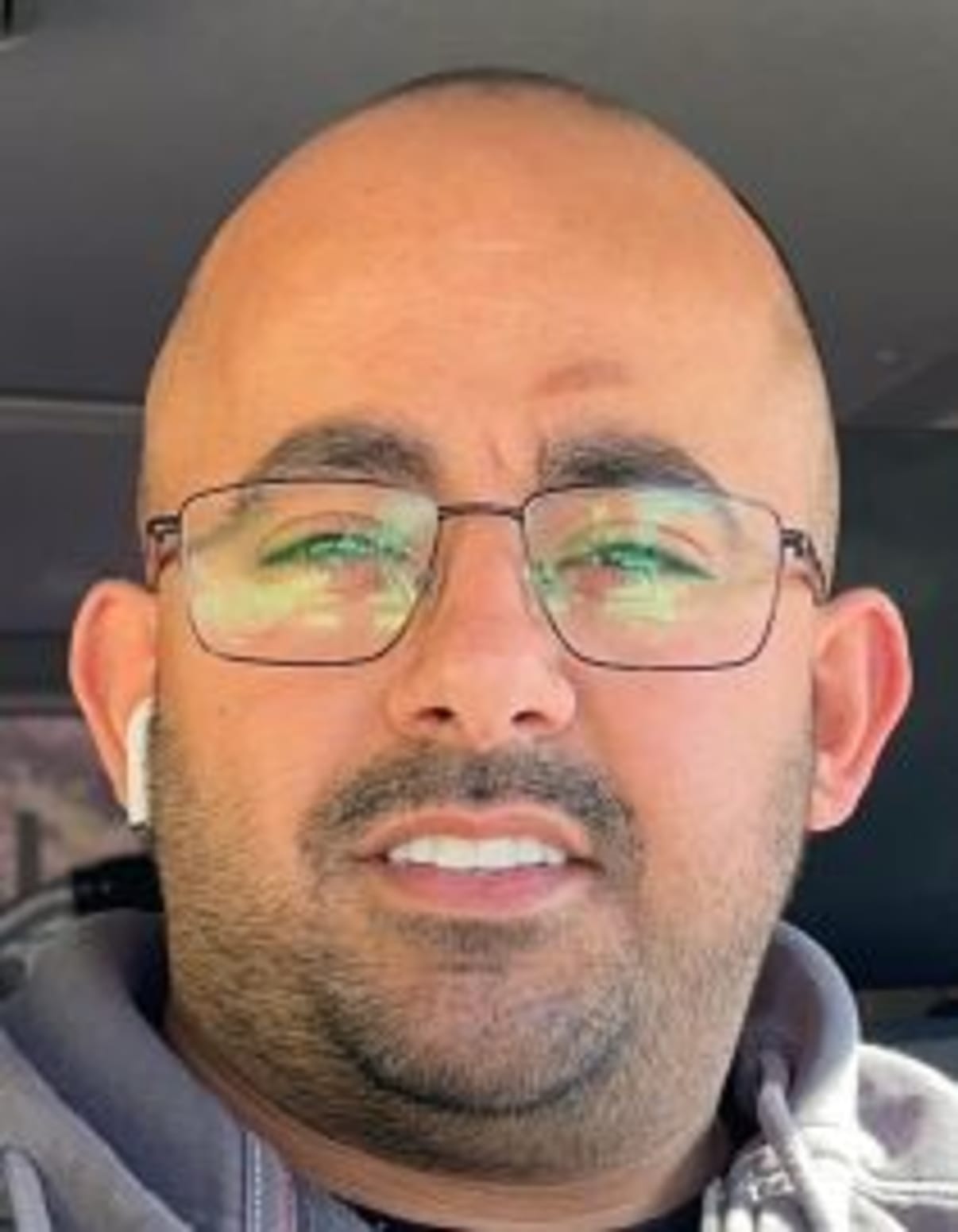 תמונת פורטרט של בעל המקצוע