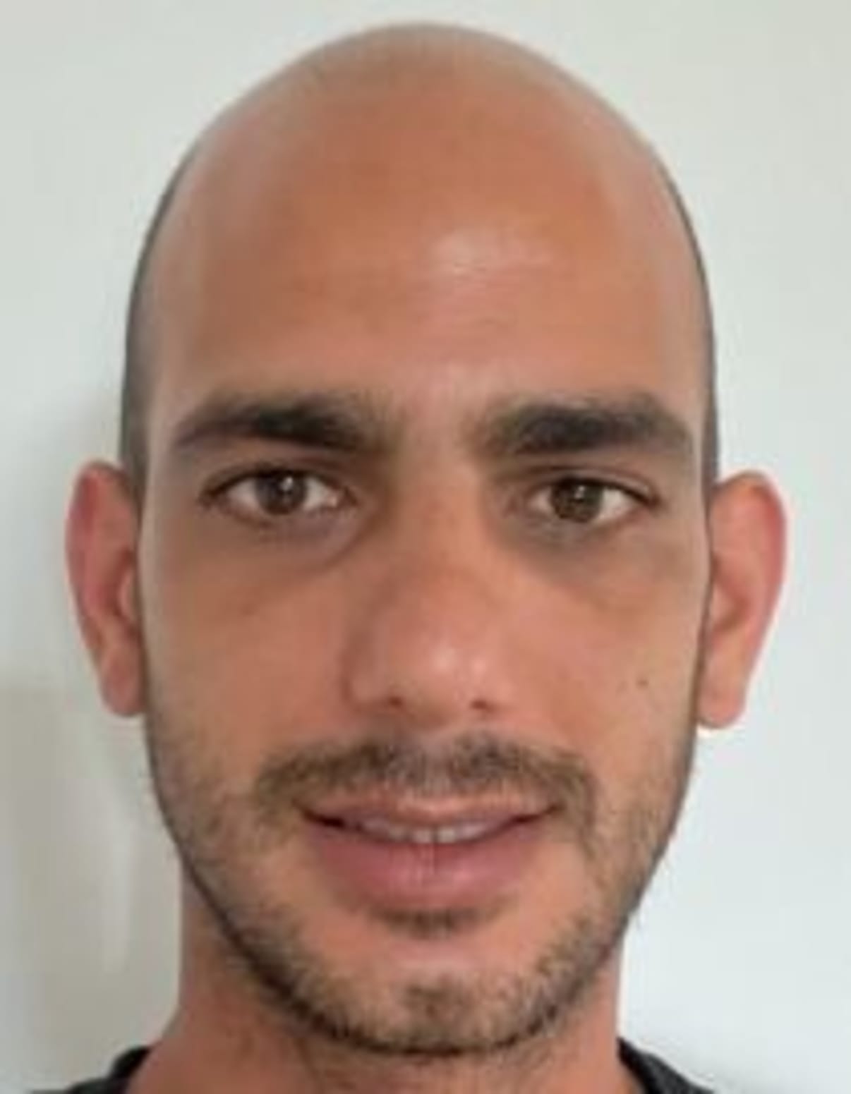 תמונת פורטרט של בעל המקצוע