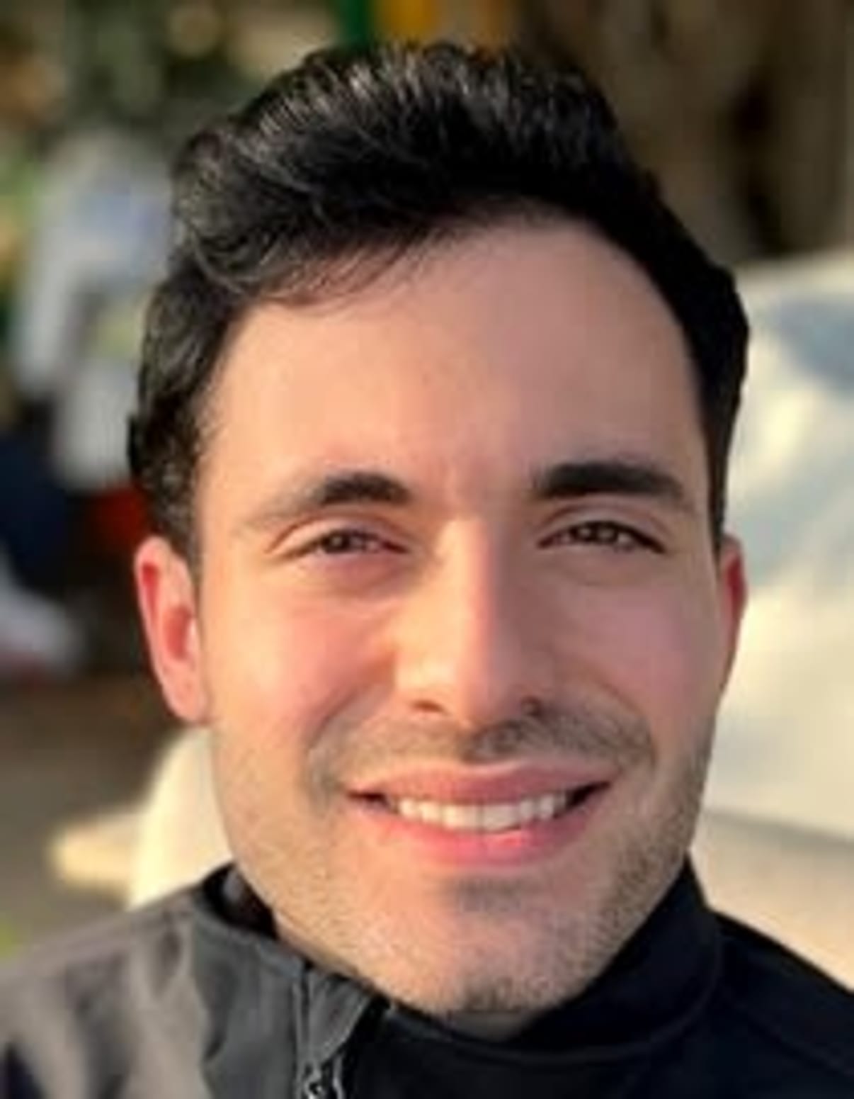 תמונת פורטרט של בעל המקצוע