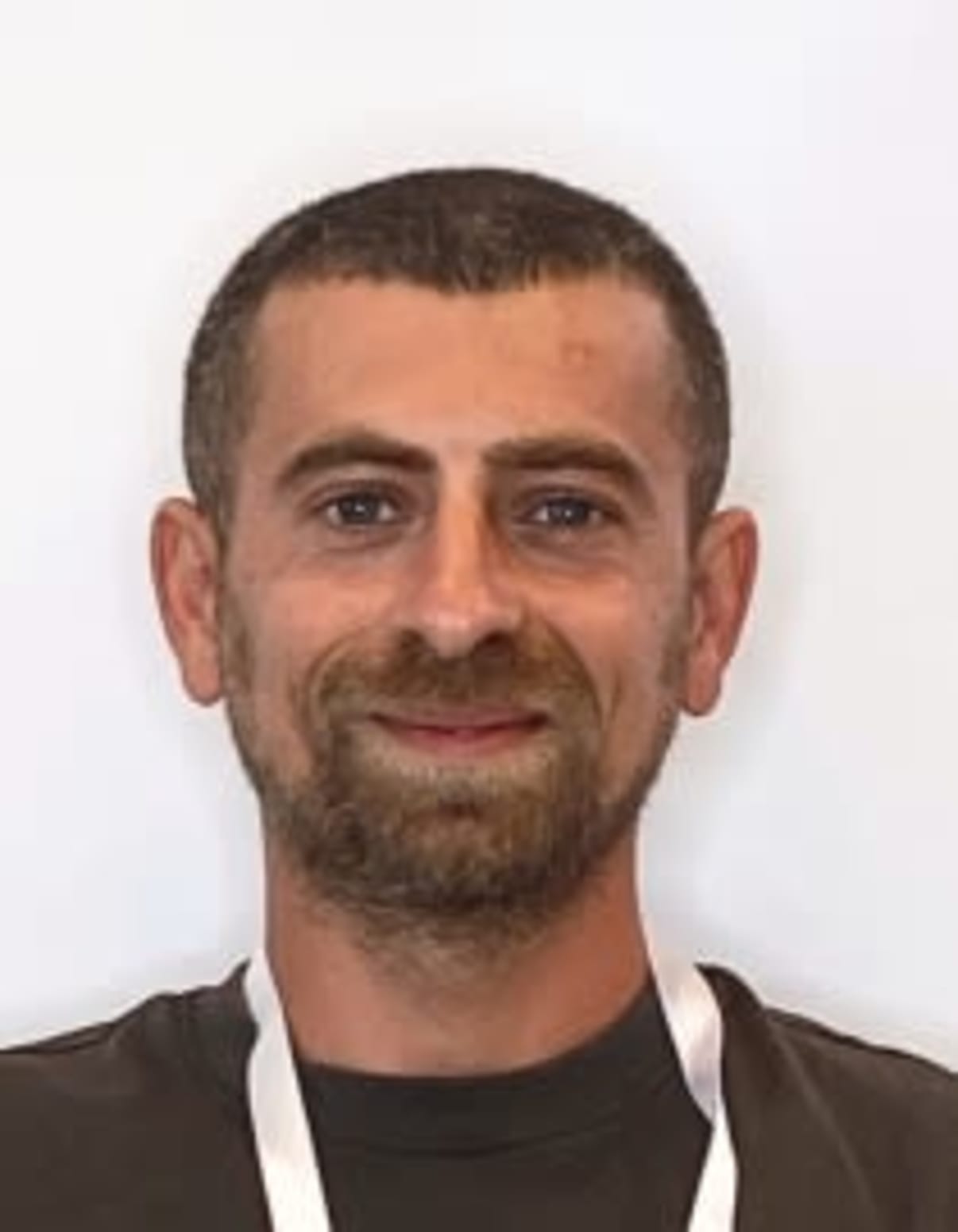 תמונת פורטרט של בעל המקצוע תמונת פורטרט של בעל המקצוע