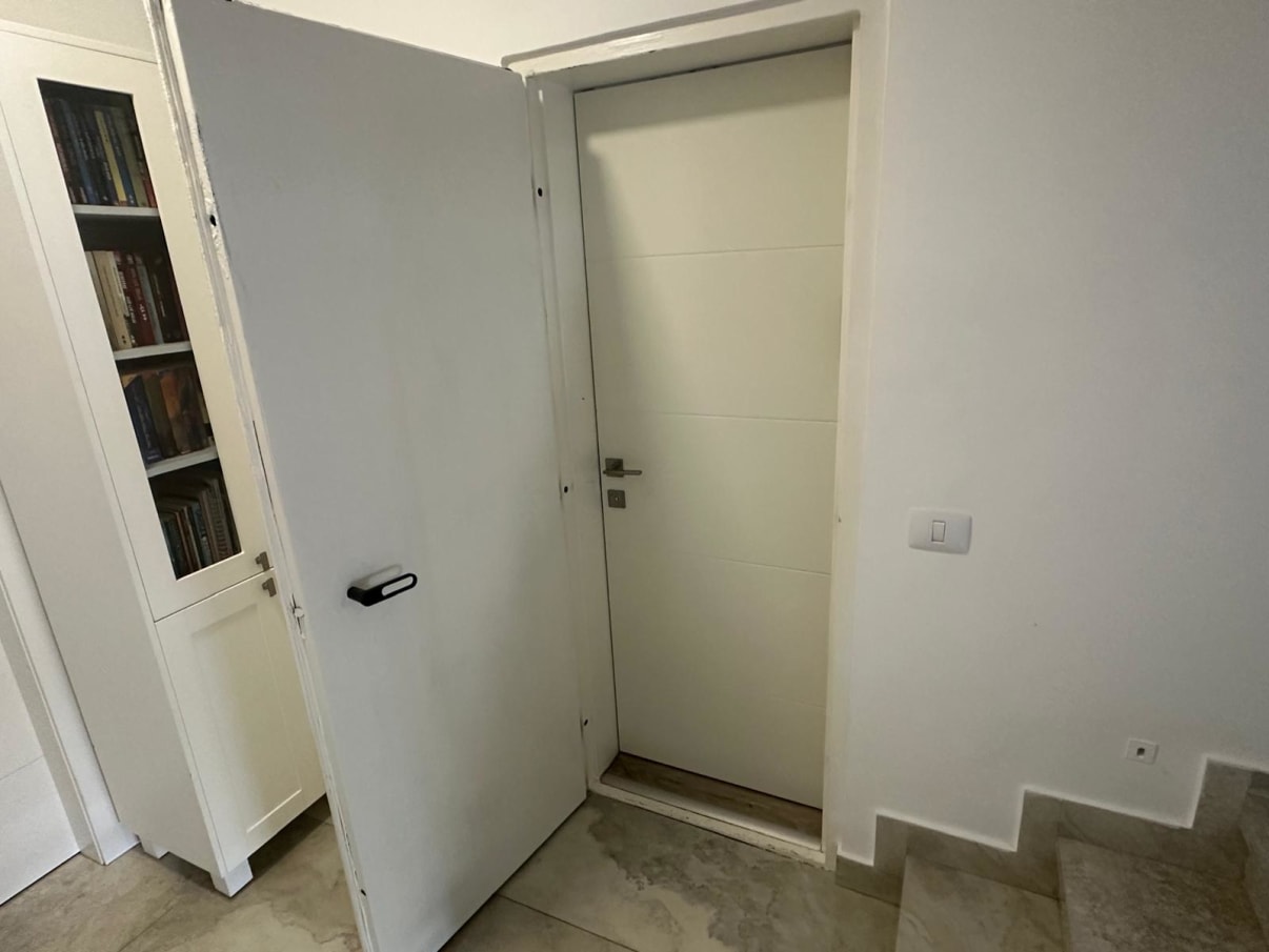 דלת פנימית לממ"ד