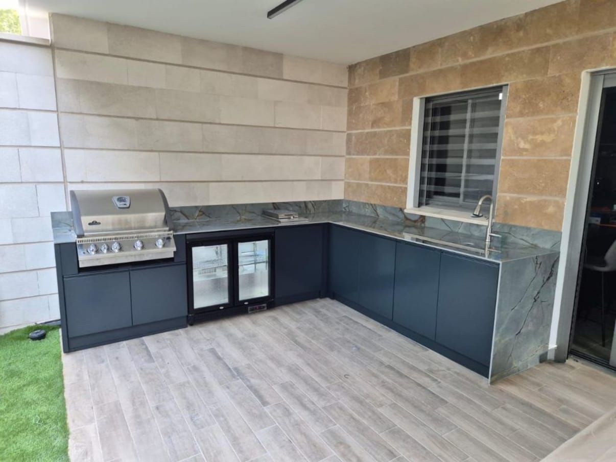 מטבח חוץ פינתי 