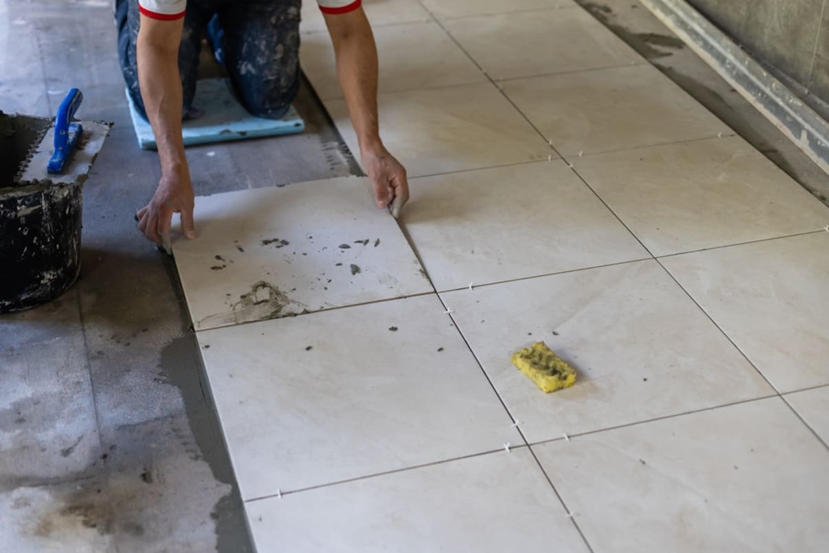 הדבקת ריצוף על ריצוף קיים הדבקת ריצוף על ריצוף קיים