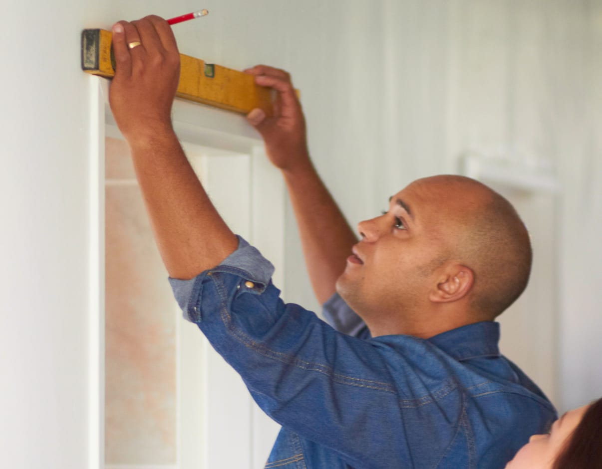 מדידת משקוף דלת פנים