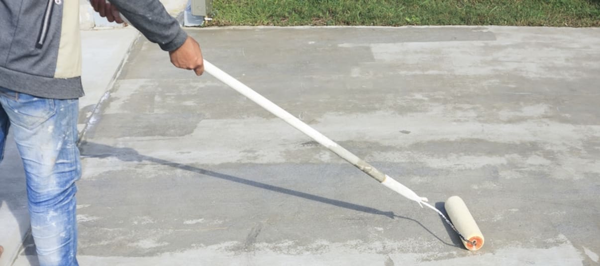 סילר לבטון מוחלק