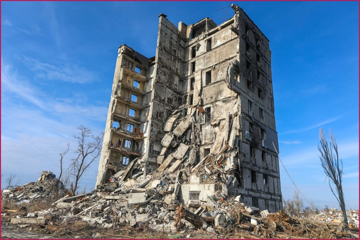 מבנה שלא עמד בתקן 413