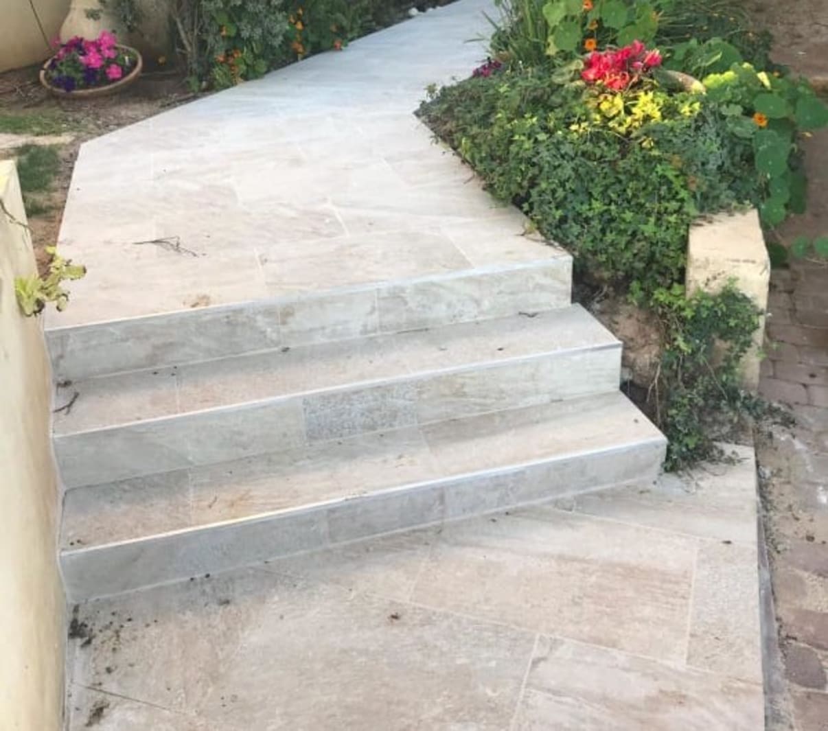 ריצוף חוץ בגרניט פורצלן