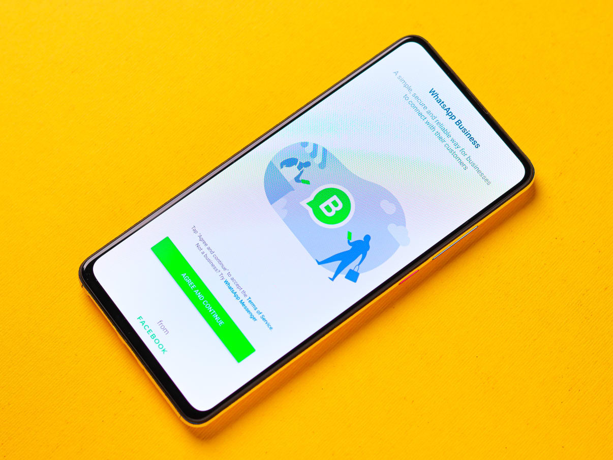 התקנת וואטסאפ עסקי