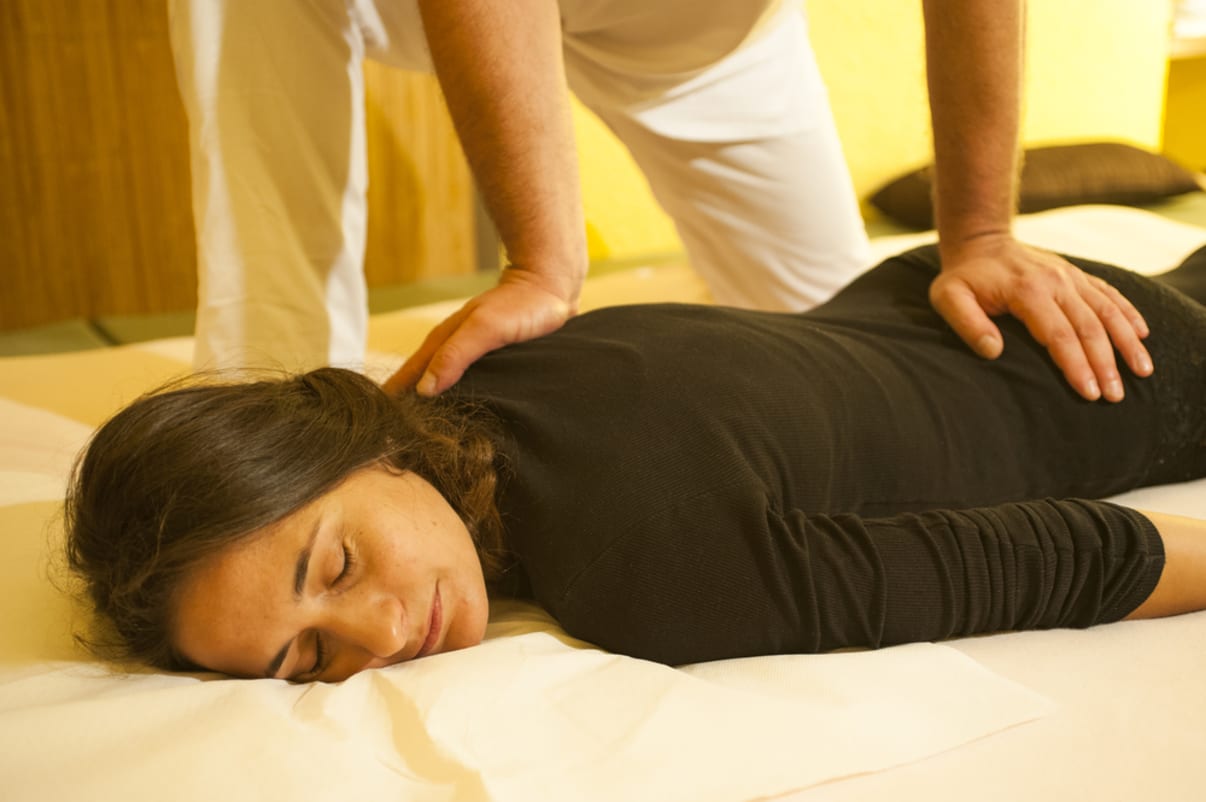 טיפול שיאצו