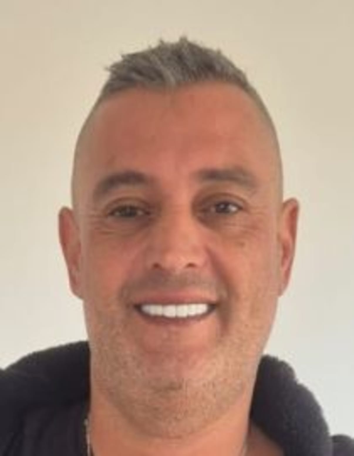 תמונת פורטרט של בעל המקצוע תמונת פורטרט של בעל המקצוע