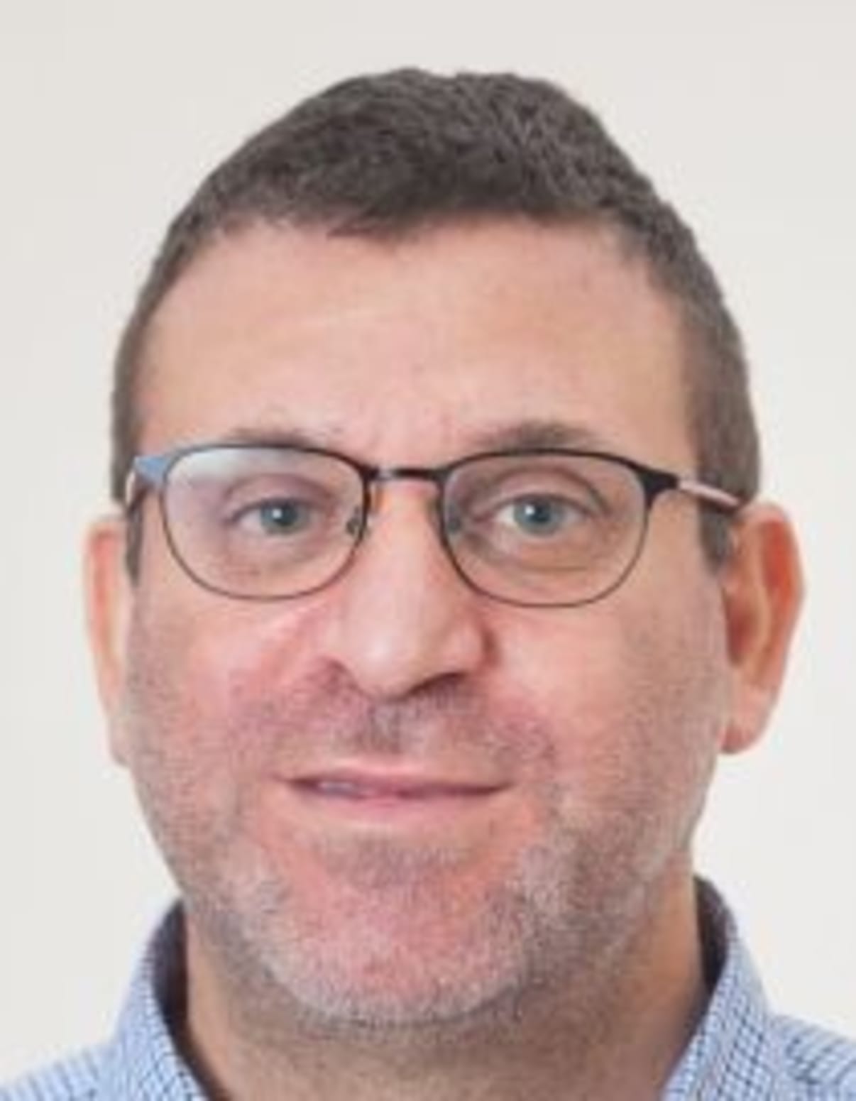 תמונת פורטרט של בעל המקצוע תמונת פורטרט של בעל המקצוע