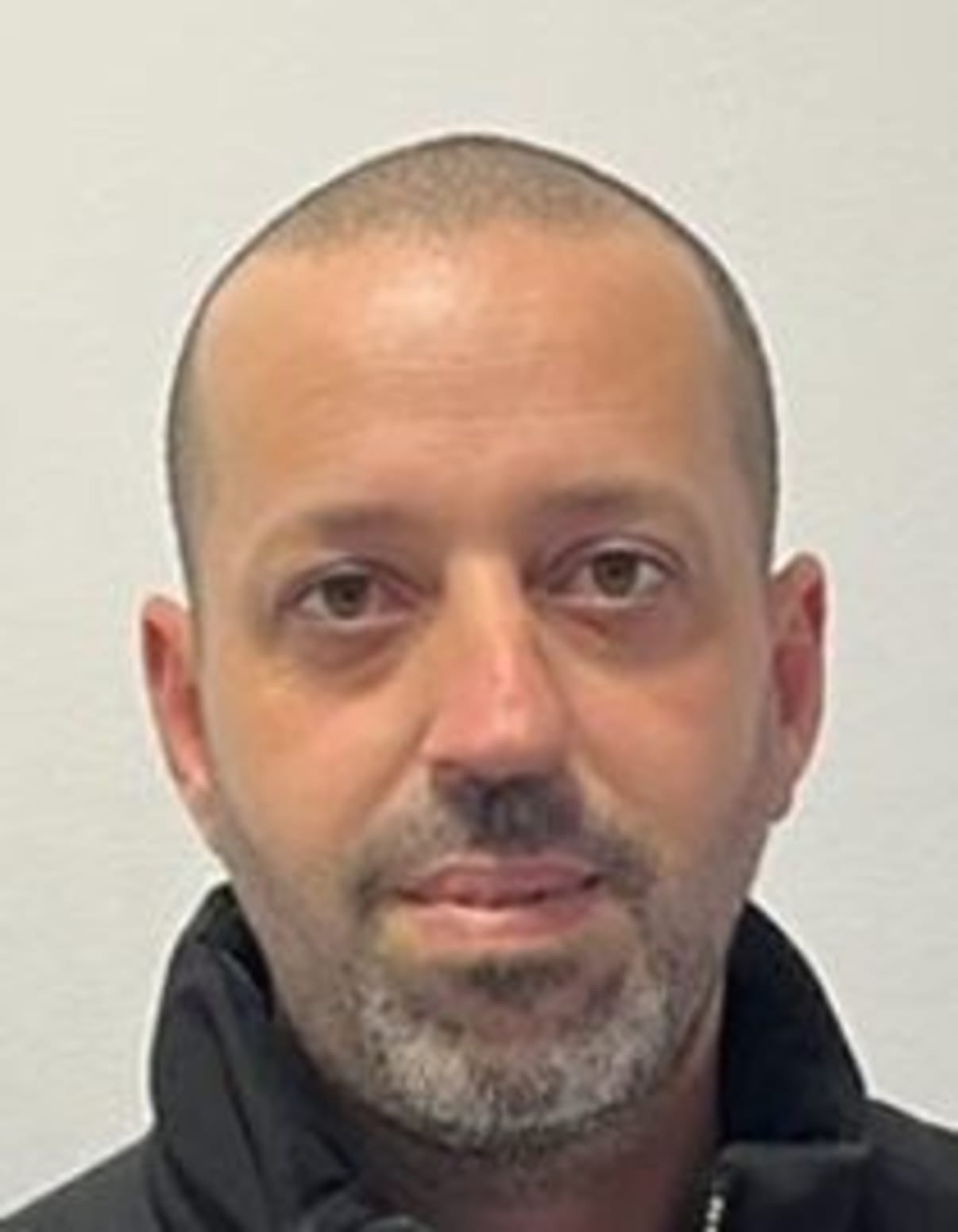 תמונת פורטרט של בעל המקצוע תמונת פורטרט של בעל המקצוע