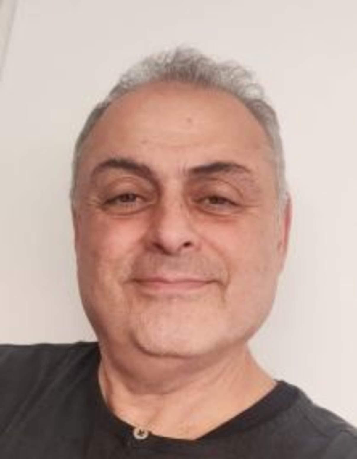 תמונת פורטרט של בעל המקצוע תמונת פורטרט של בעל המקצוע