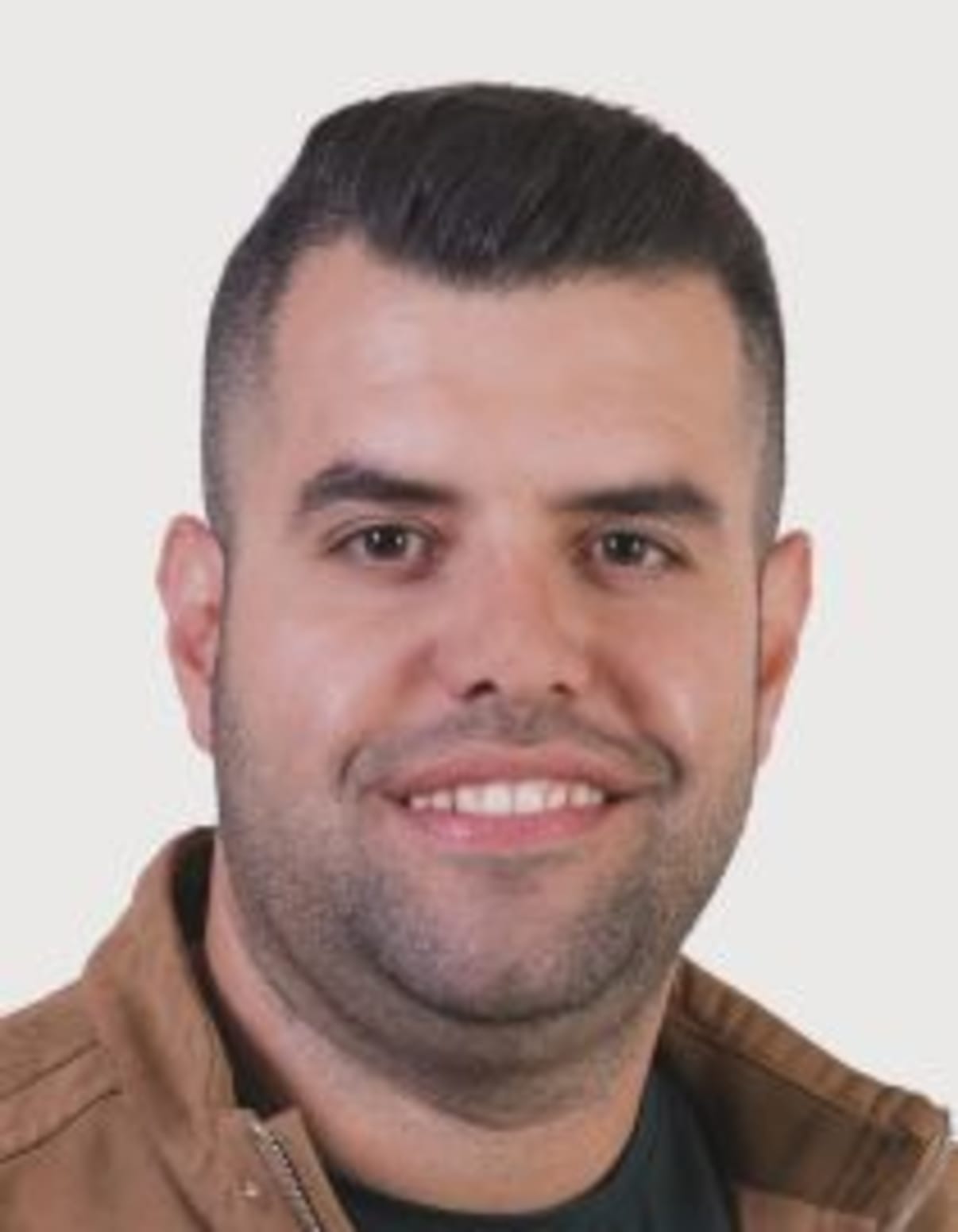 תמונת פורטרט של בעל המקצוע תמונת פורטרט של בעל המקצוע