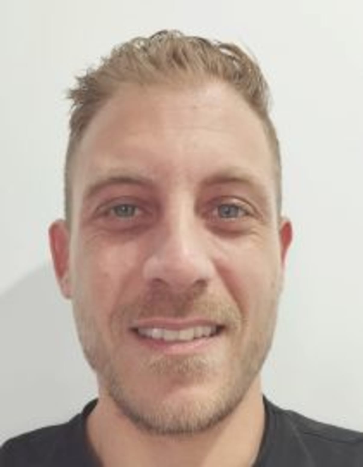 תמונת פורטרט של בעל המקצוע תמונת פורטרט של בעל המקצוע