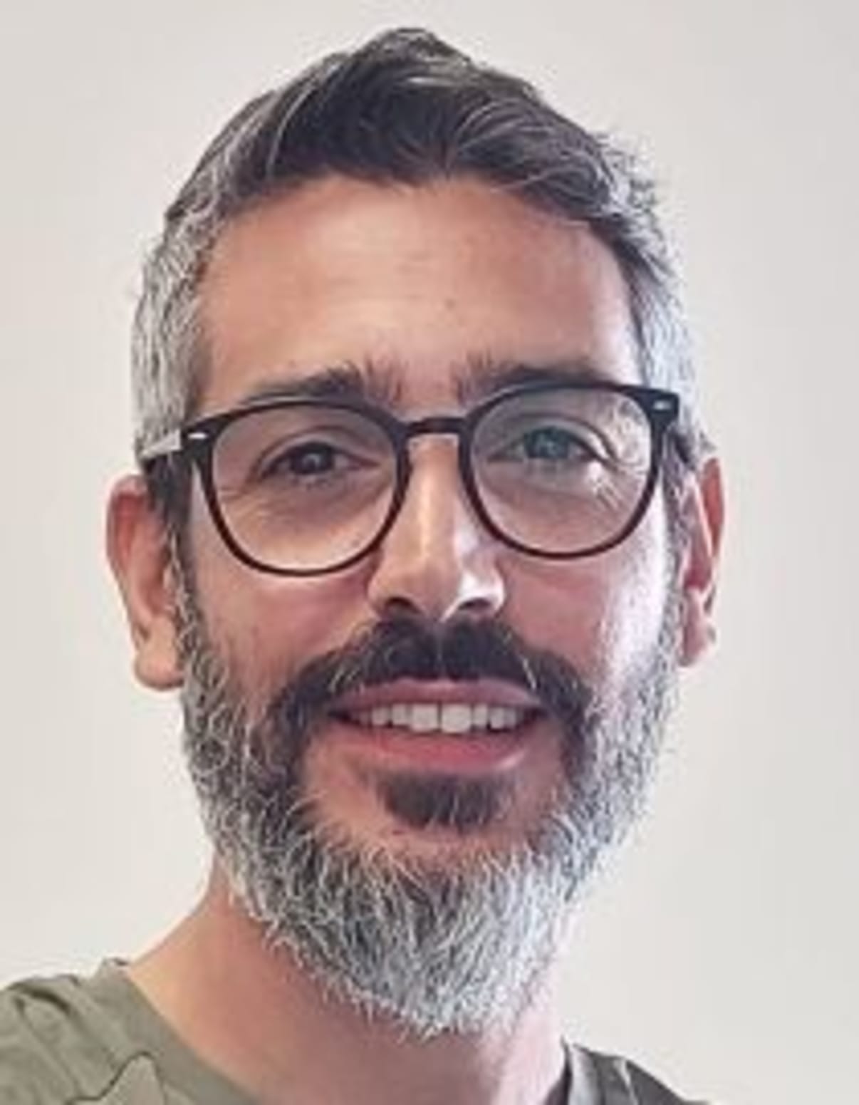 תמונת פורטרט של בעל המקצוע תמונת פורטרט של בעל המקצוע