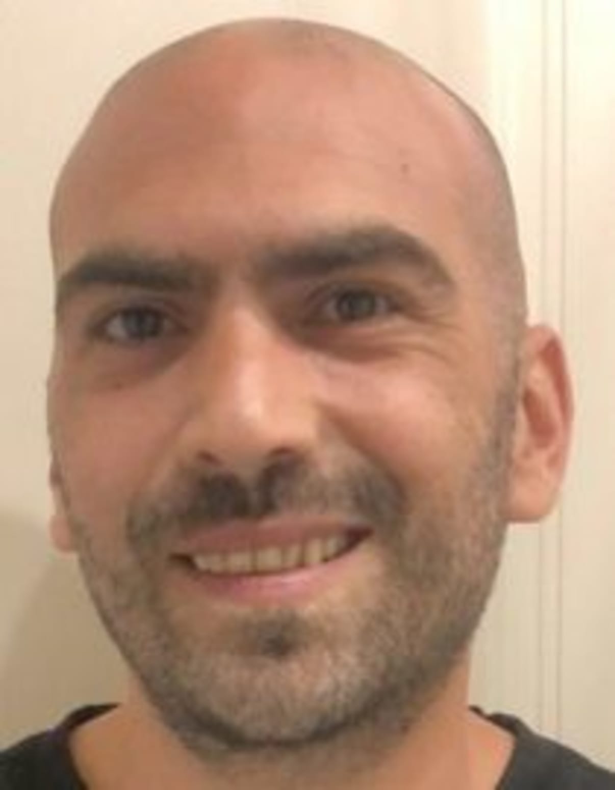 תמונת פורטרט של בעל המקצוע תמונת פורטרט של בעל המקצוע