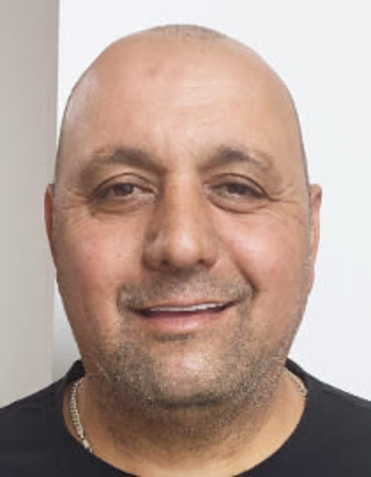 תמונת פורטרט של בעל המקצוע תמונת פורטרט של בעל המקצוע