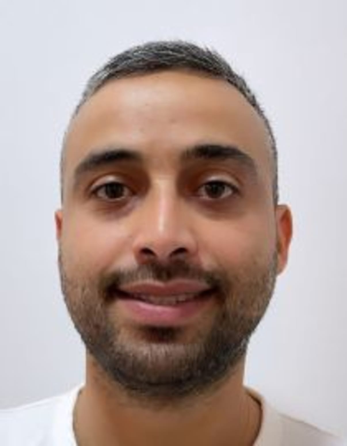 תמונת פורטרט של בעל המקצוע תמונת פורטרט של בעל המקצוע