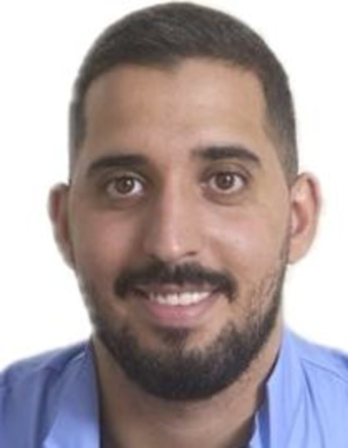 תמונת פורטרט של בעל המקצוע