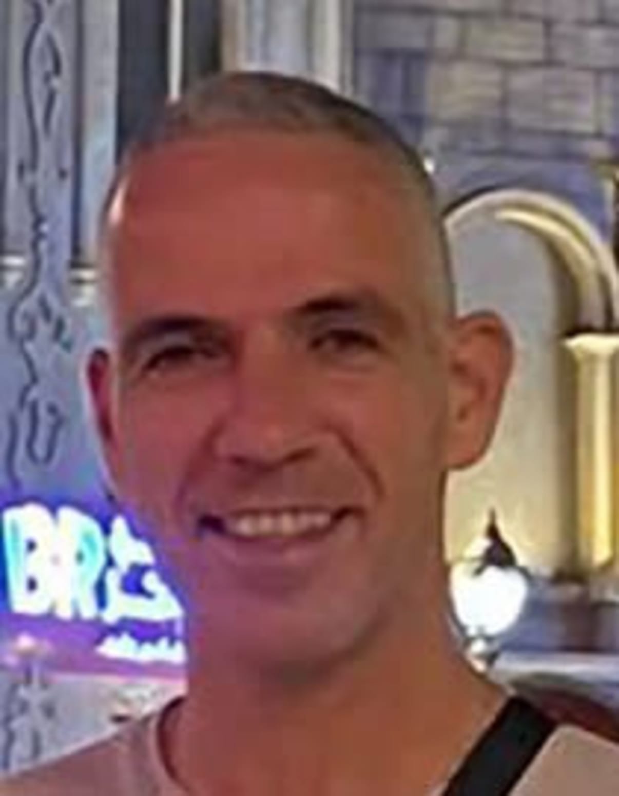 תמונת פורטרט של בעל המקצוע תמונת פורטרט של בעל המקצוע
