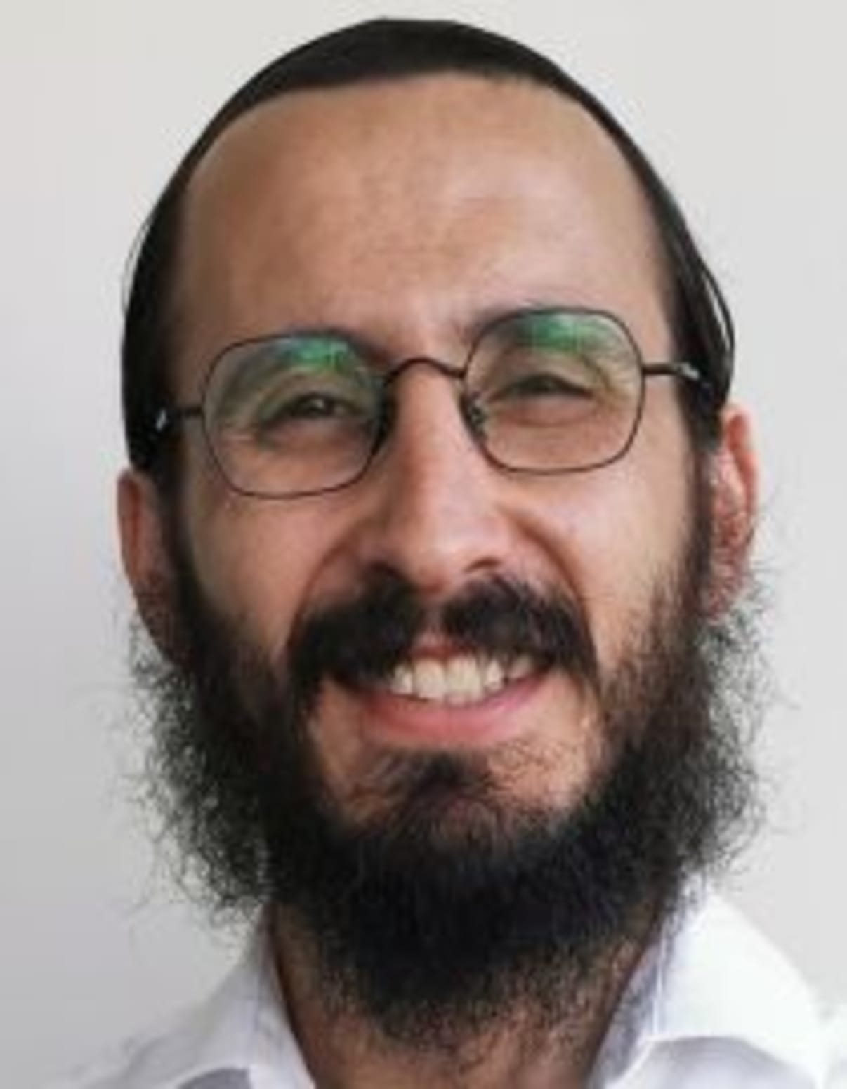 תמונת פורטרט של בעל המקצוע