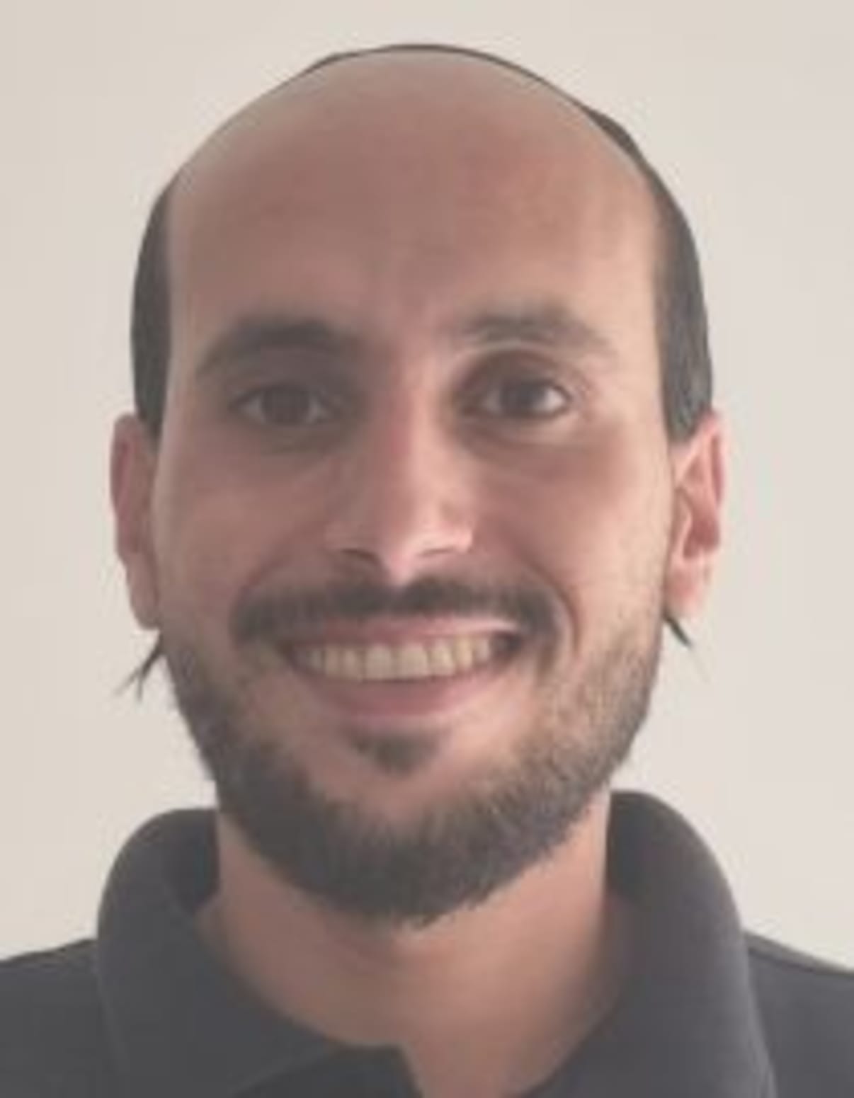 תמונת פורטרט של בעל המקצוע תמונת פורטרט של בעל המקצוע
