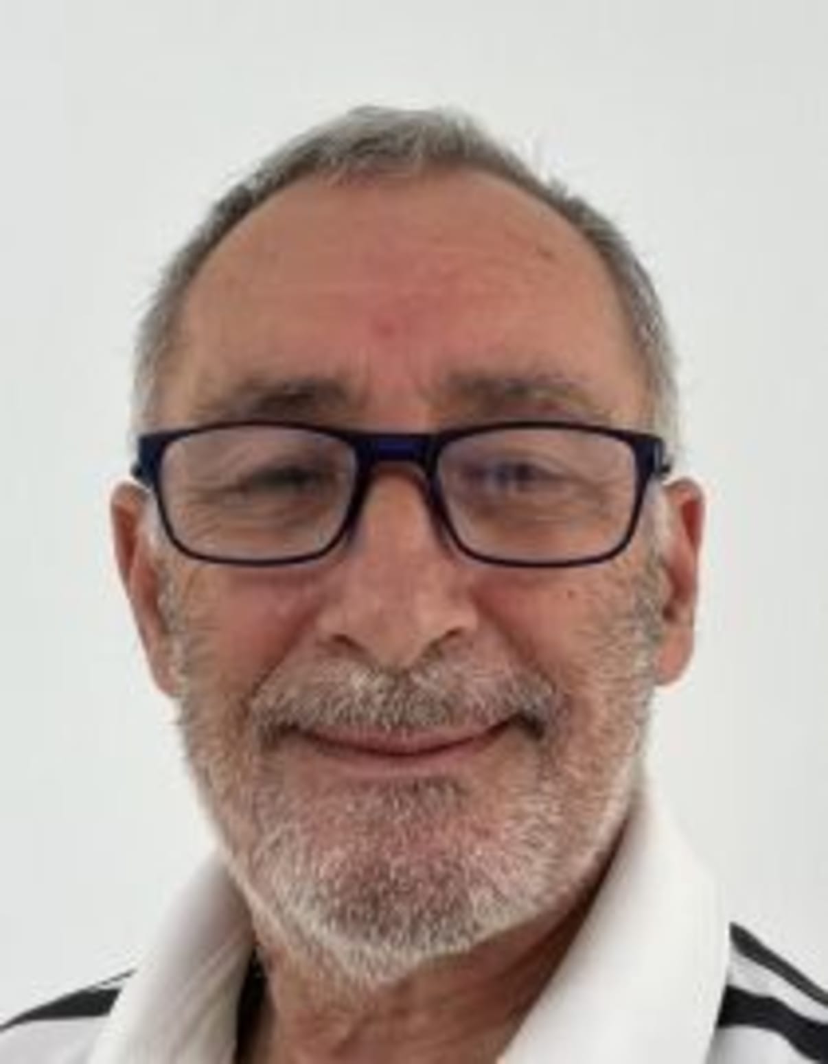 תמונת פורטרט של בעל המקצוע תמונת פורטרט של בעל המקצוע