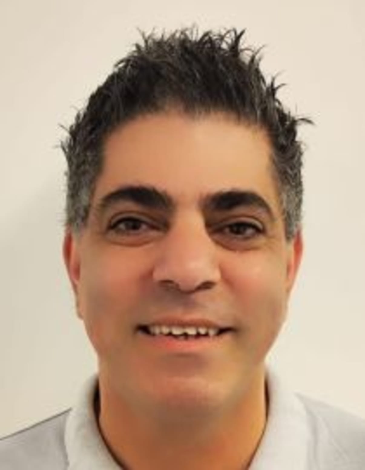 תמונת פורטרט של בעל המקצוע תמונת פורטרט של בעל המקצוע