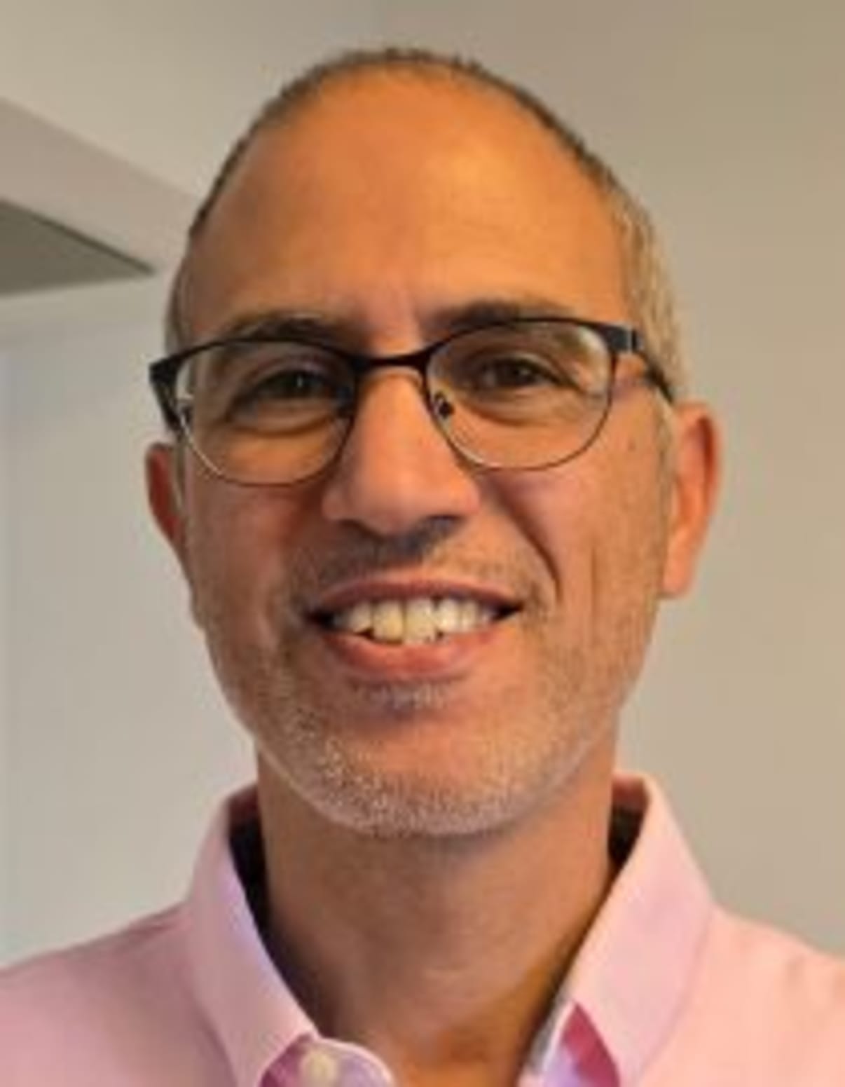 תמונת פורטרט של בעל המקצוע תמונת פורטרט של בעל המקצוע
