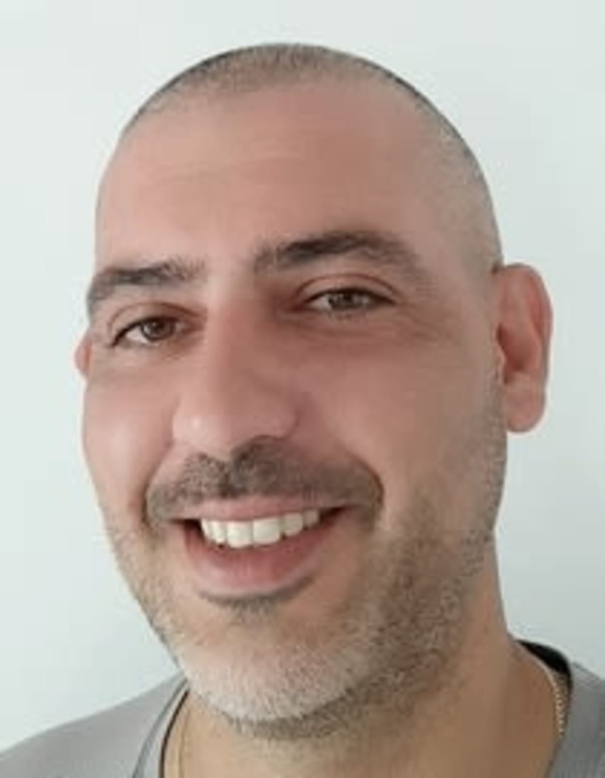 תמונת פורטרט של בעל המקצוע תמונת פורטרט של בעל המקצוע