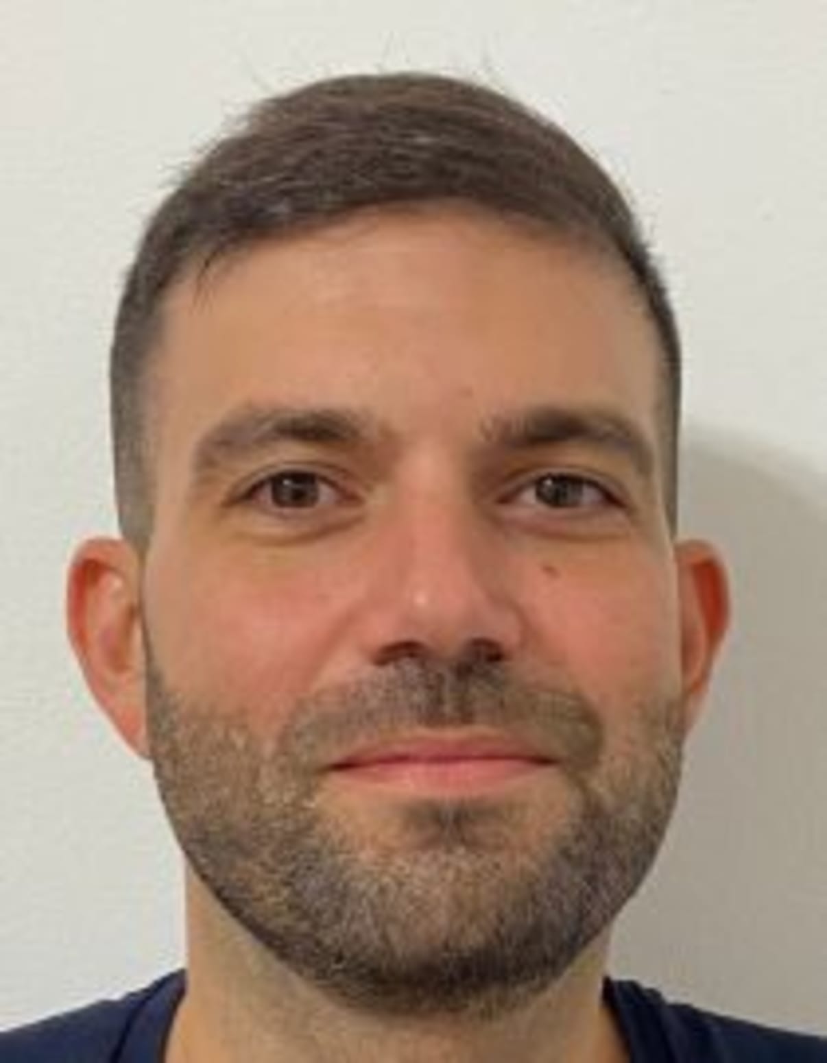 תמונת פורטרט של בעל המקצוע תמונת פורטרט של בעל המקצוע