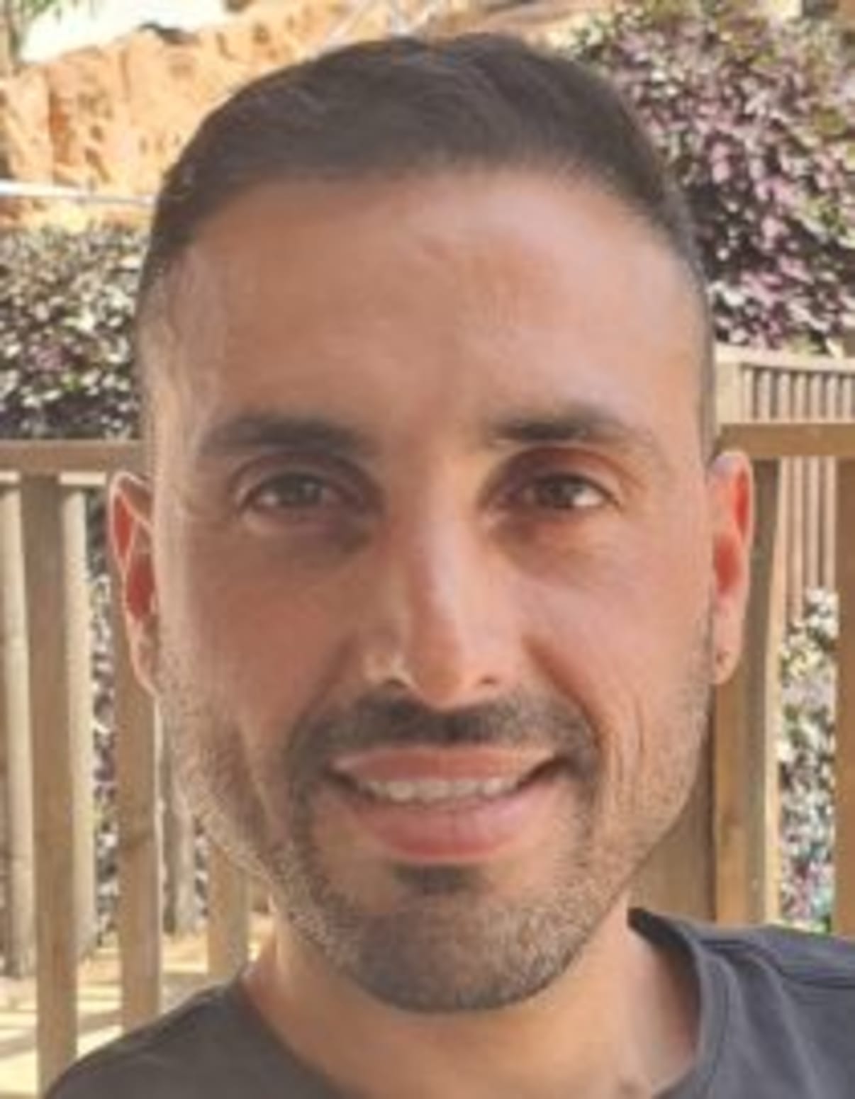תמונת פורטרט של בעל המקצוע תמונת פורטרט של בעל המקצוע